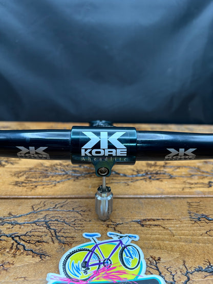 Kore 565mm Lite Bar Handlebar and Kore 130mm 1/8 Threadless Stem