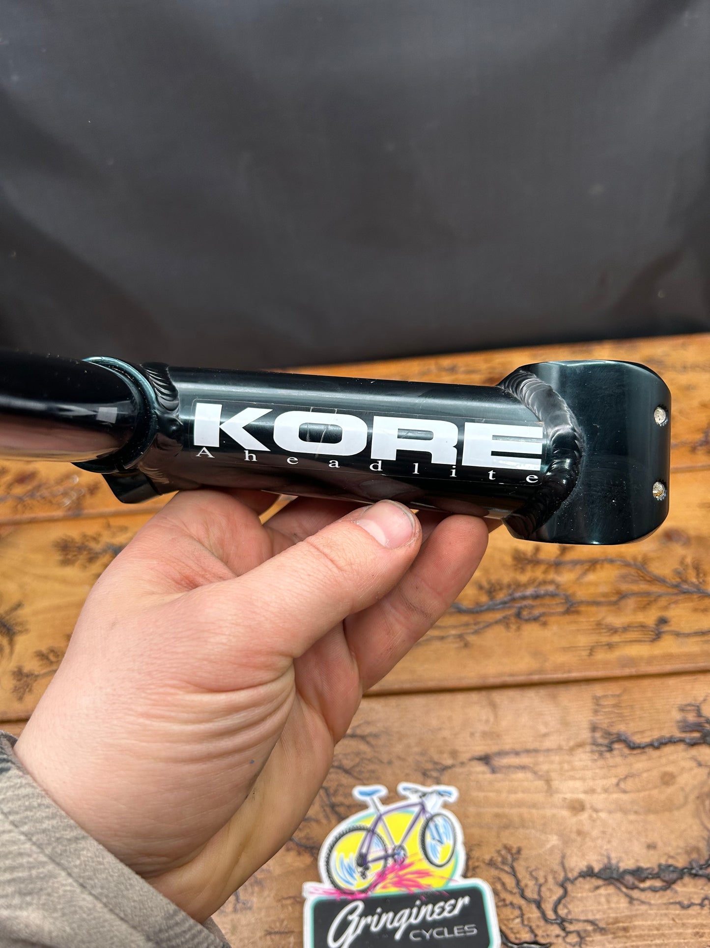 Kore 565mm Lite Bar Handlebar and Kore 130mm 1/8 Threadless Stem