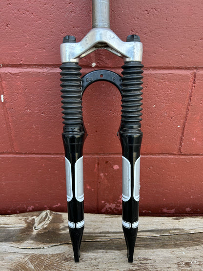 Rock Shox Indy S 26"  Black 1 1/8 Threadless Suspension Fork