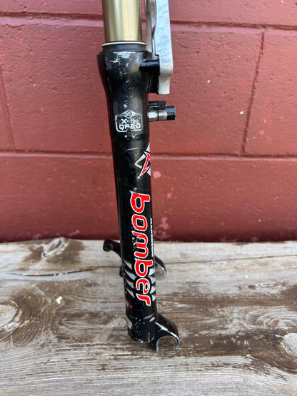 Marzocchi Bomber Z2 X Fly QR20 26" 1 1/8 Threadless Suspension Fork