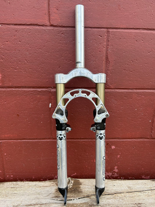 Marzocchi Bomber Super Fly Z2 26" 1 1/8 Threadless Suspension Fork