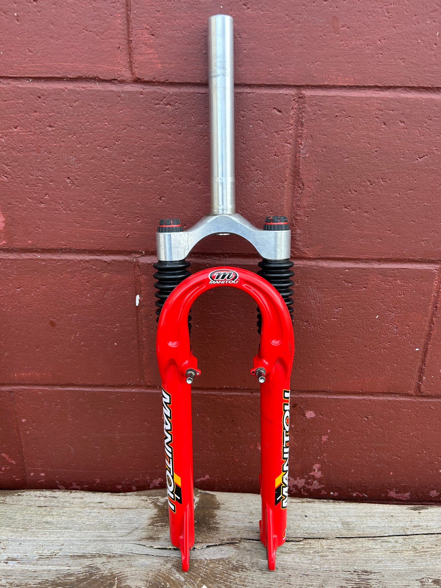 Manitou SX 26" 1 1/8 Threadless Suspension Fork