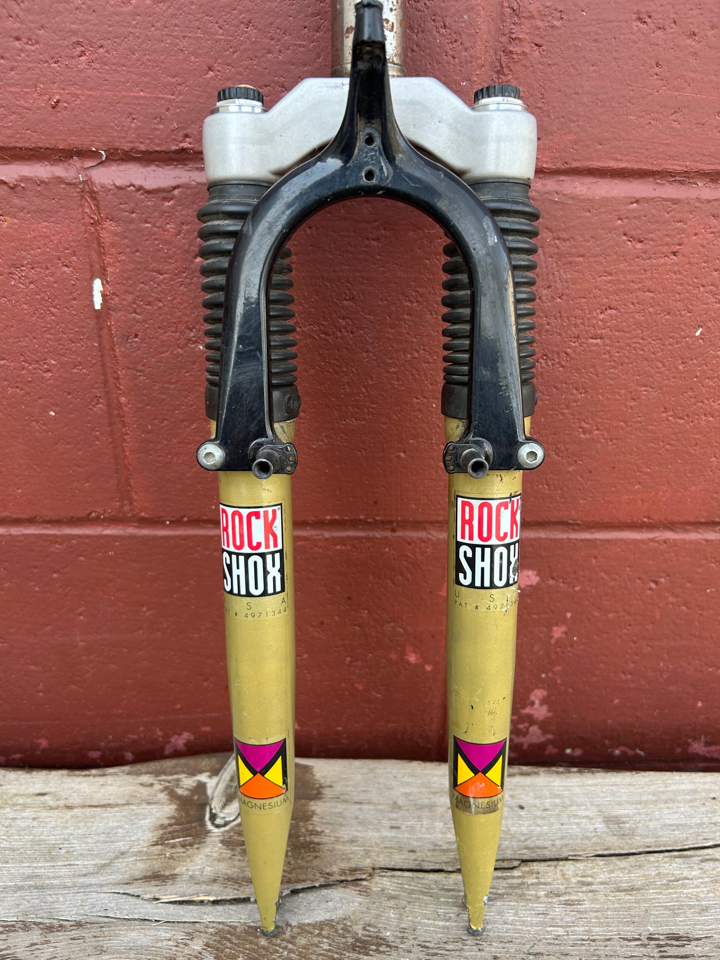 Rock Shox Mag 30 26" 1 1/4 Threaded Suspension Fork