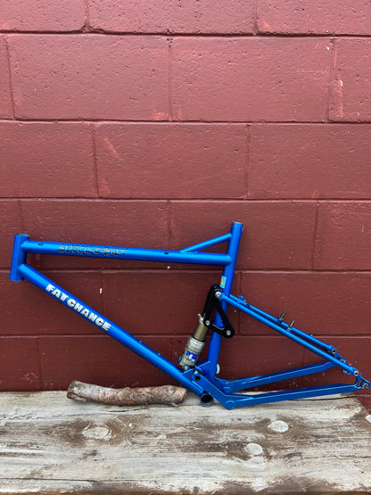 19.5" Fat Chance Medium/Large Shock A Billy Frame