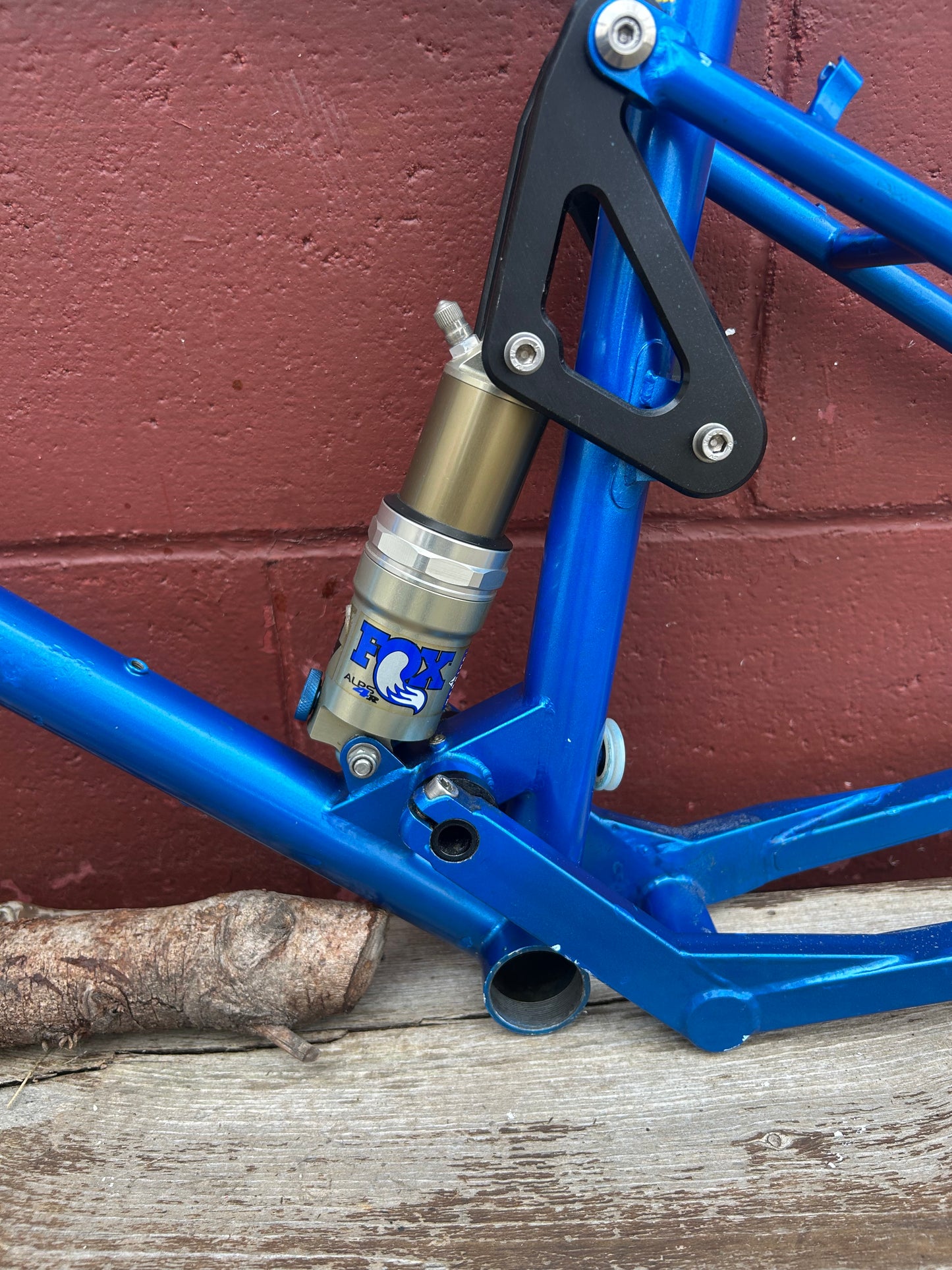 19.5" Fat Chance Medium/Large Shock A Billy Frame