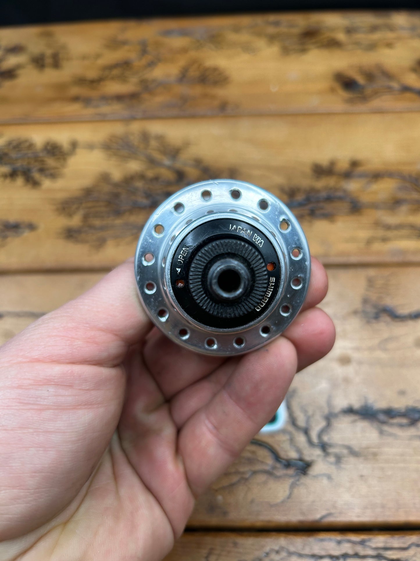 Shimano Deore XT FH-M732 32 Hole 135mm Rear Hub