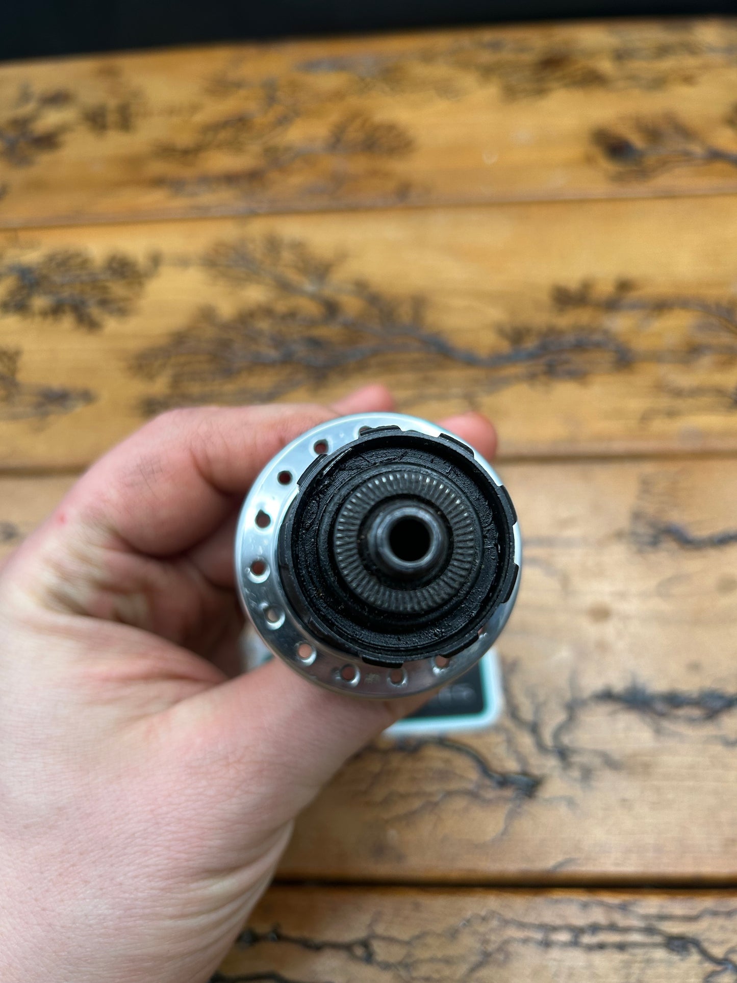 Shimano Deore XT FH-M732 32 Hole 135mm Rear Hub