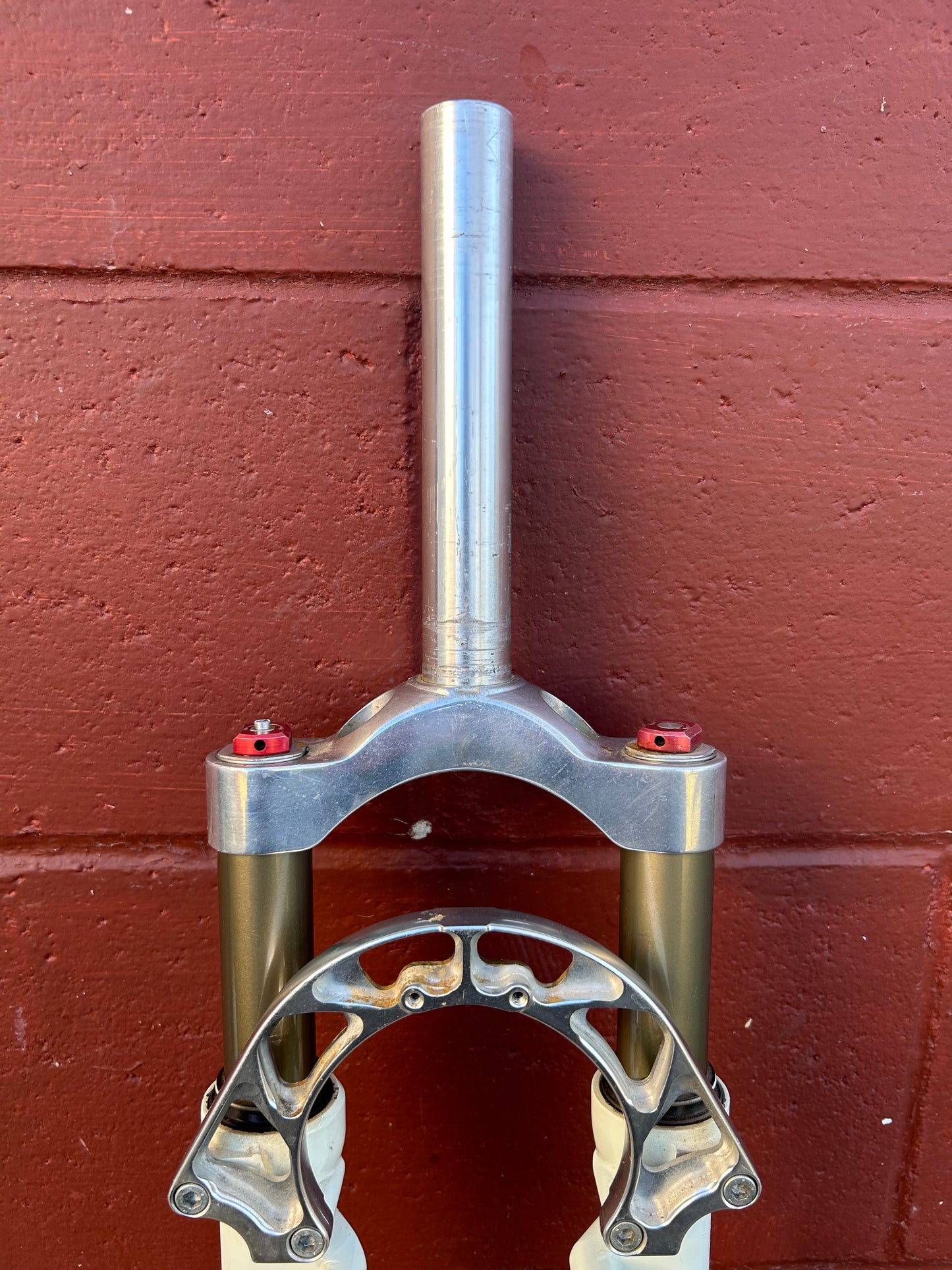 Marzocchi Bomber Z2 26" 1 1/8 Inch Threadless Suspension Fork