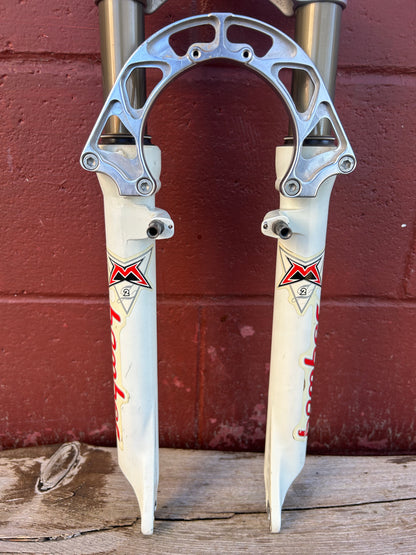 Marzocchi Bomber Z2 26" 1 1/8 Inch Threadless Suspension Fork