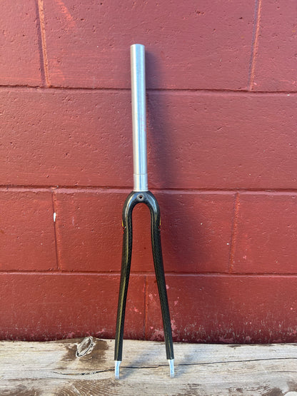 Kestrel EMS Pro 700c Carbon 1 1/8 Threadless Fork