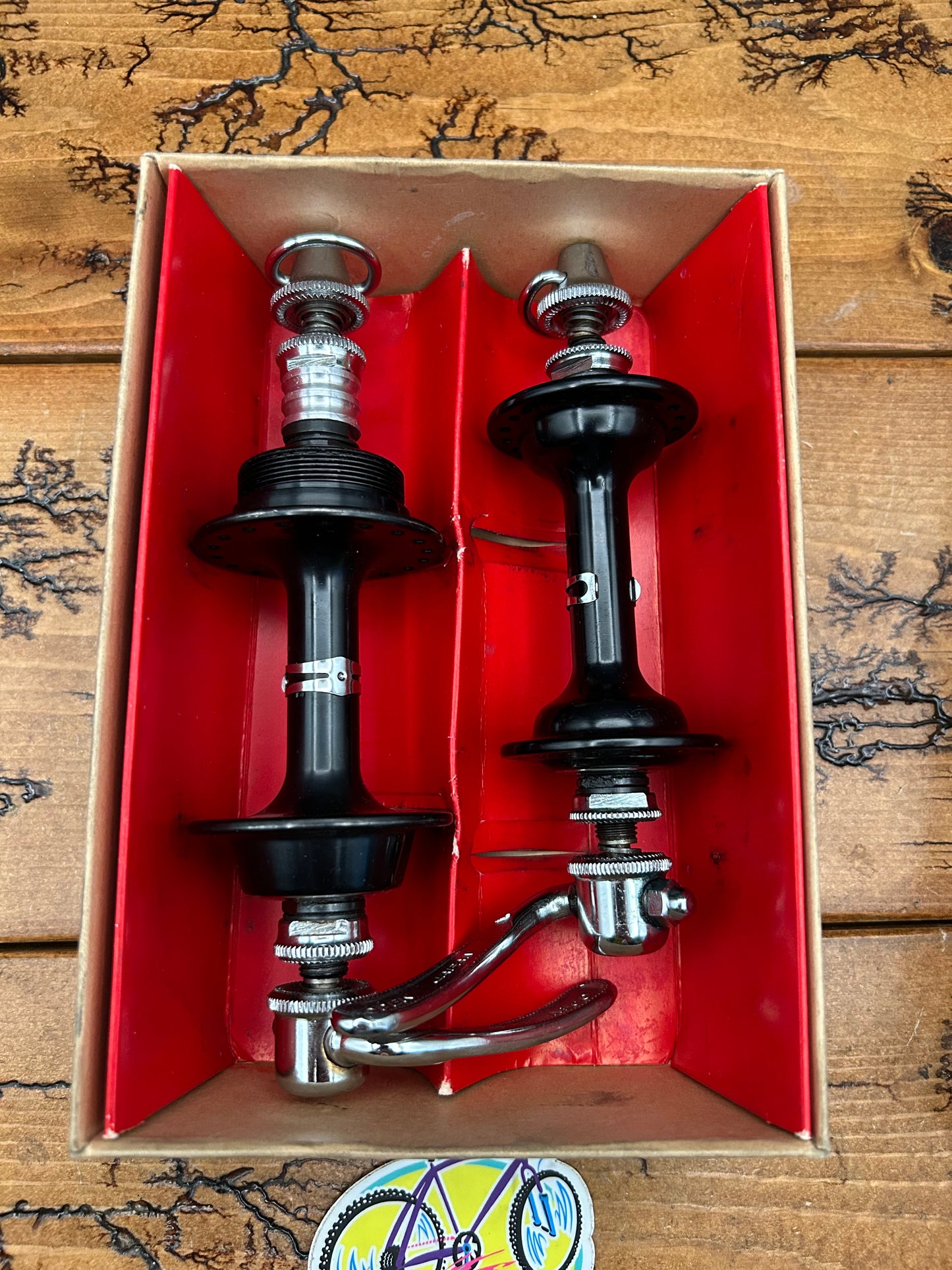 Shimano Dura Ace 7100 Black 36 Hole 100/126mm Spacing Hub Set NOS