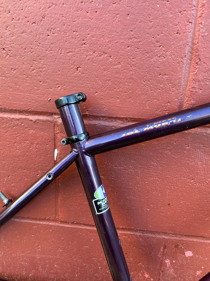 1992 16" Kona Lava Dome Frame