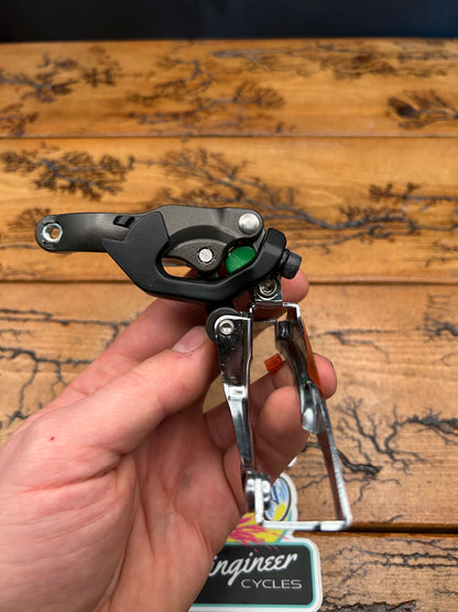 Shimano Saint FD-M806 Down Swing Front Derailleur NOS