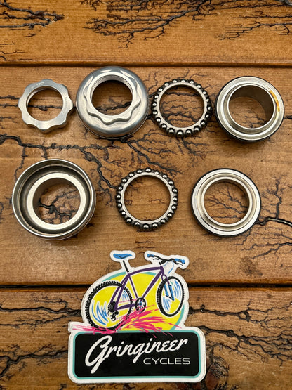 Shimano 600 HP-6207 1 Inch ISO Threaded Headset NOS