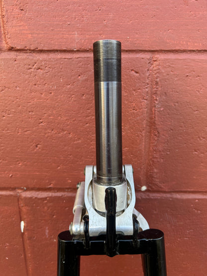 Amp Research F1 1 1/8 Inch Threaded Suspension Fork