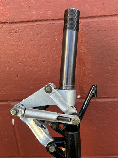 Amp Research F1 1 1/8 Inch Threaded Suspension Fork
