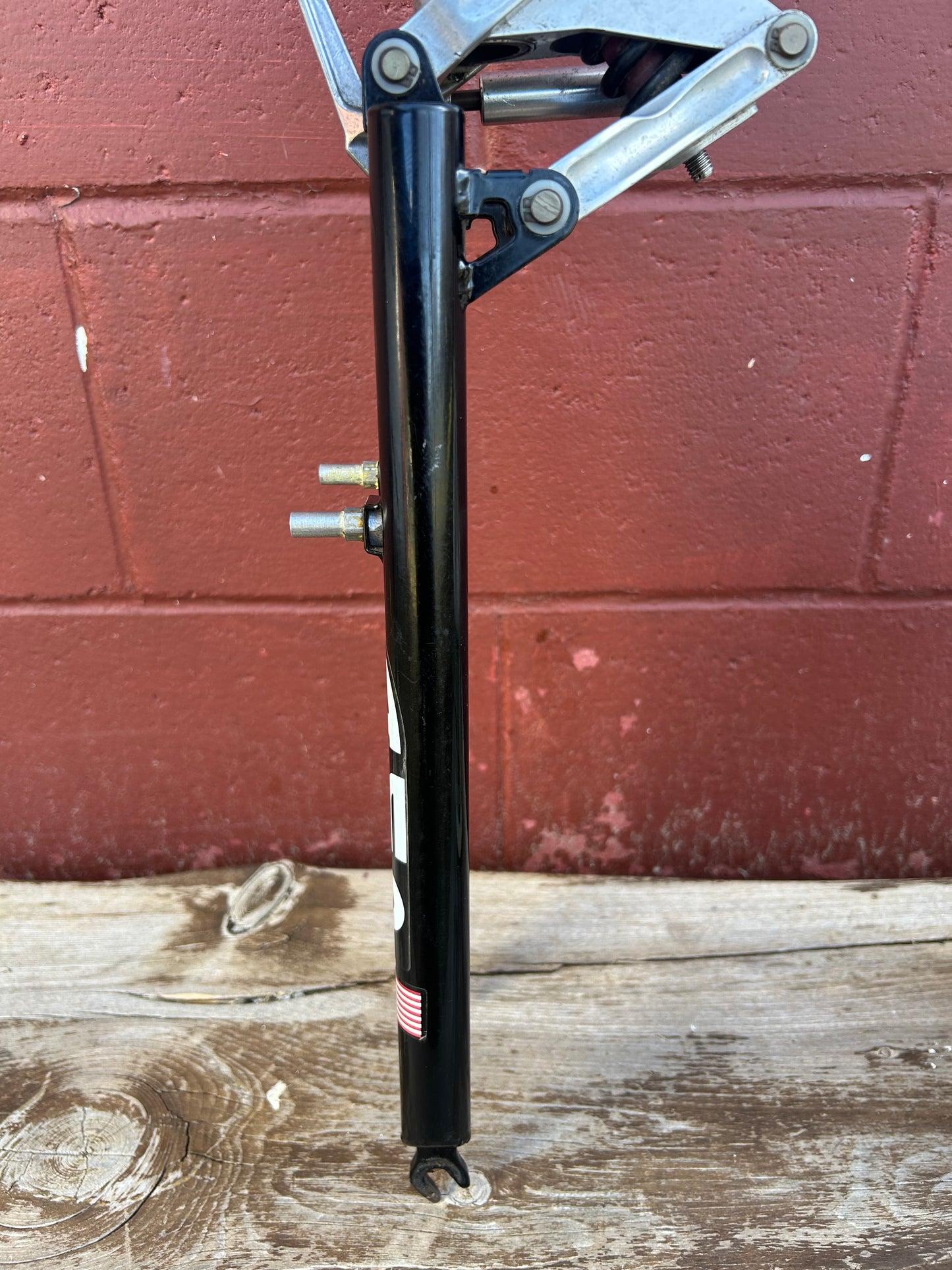 Amp Research F1 127mm Of Steerer 1 Inch Threaded Suspension Fork