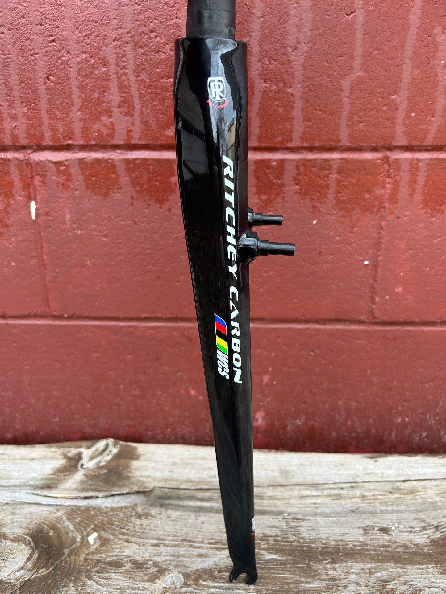 Ritchey Carbon WCS 700c Cantilever Brake 1 1/8 Threadless Carbon Fork