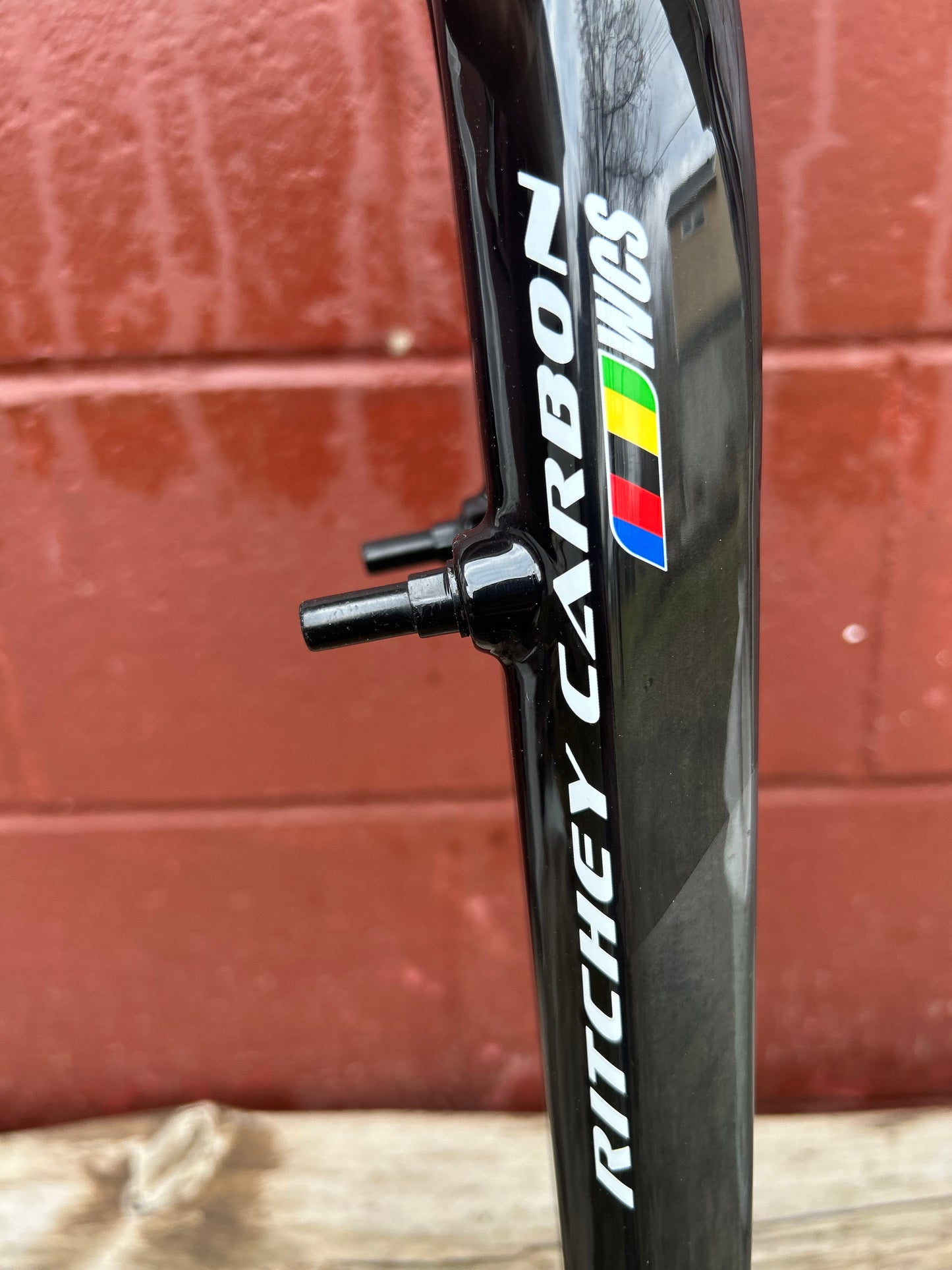 Ritchey Carbon WCS 700c Cantilever Brake 1 1/8 Threadless Carbon Fork