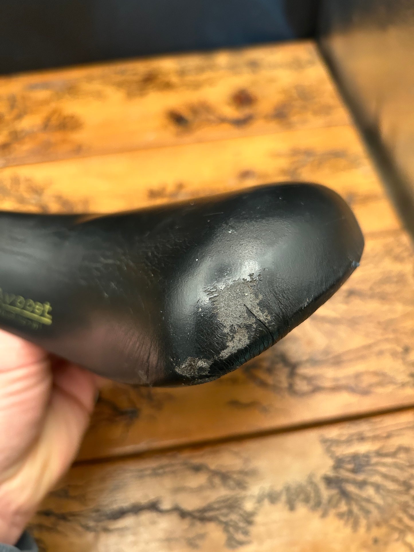 Avocet Touring W1 Saddle