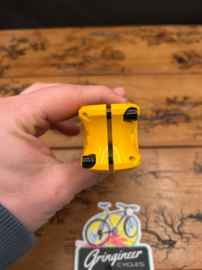 NukeProof Warhead 70mm Yellow 1 1/8 31.8mm Threadless Stem