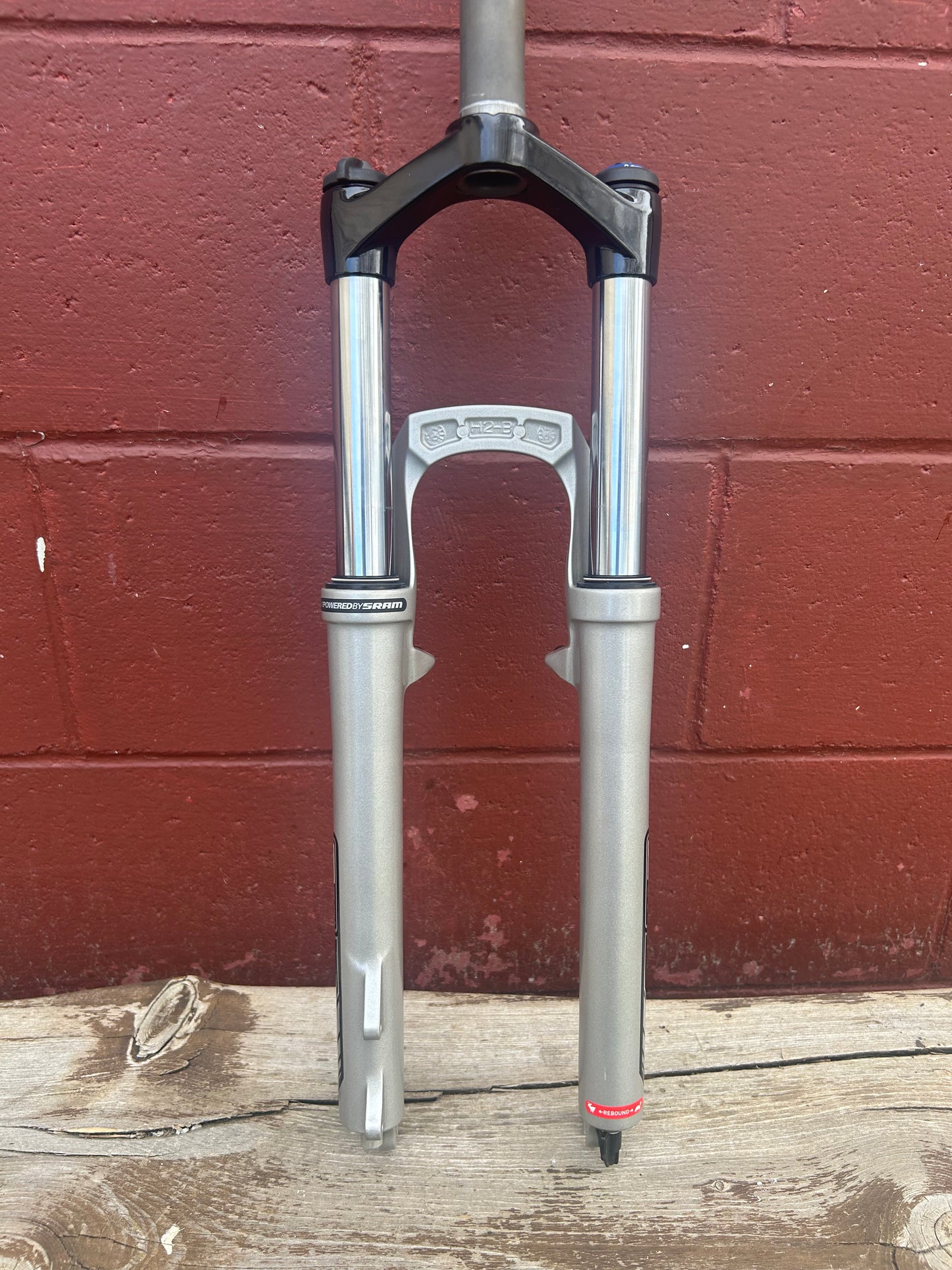 Rock Shox Judy J4 U Turn Adjustable Travel 1 1/8 Threadless 26" Suspension Fork NOS