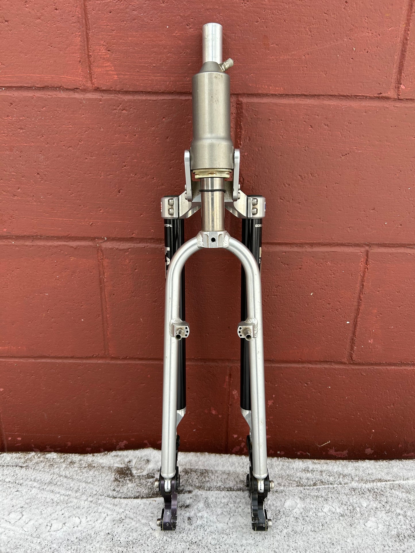 Lawwill Leader 3 1 Inch Threadless Suspension Fork
