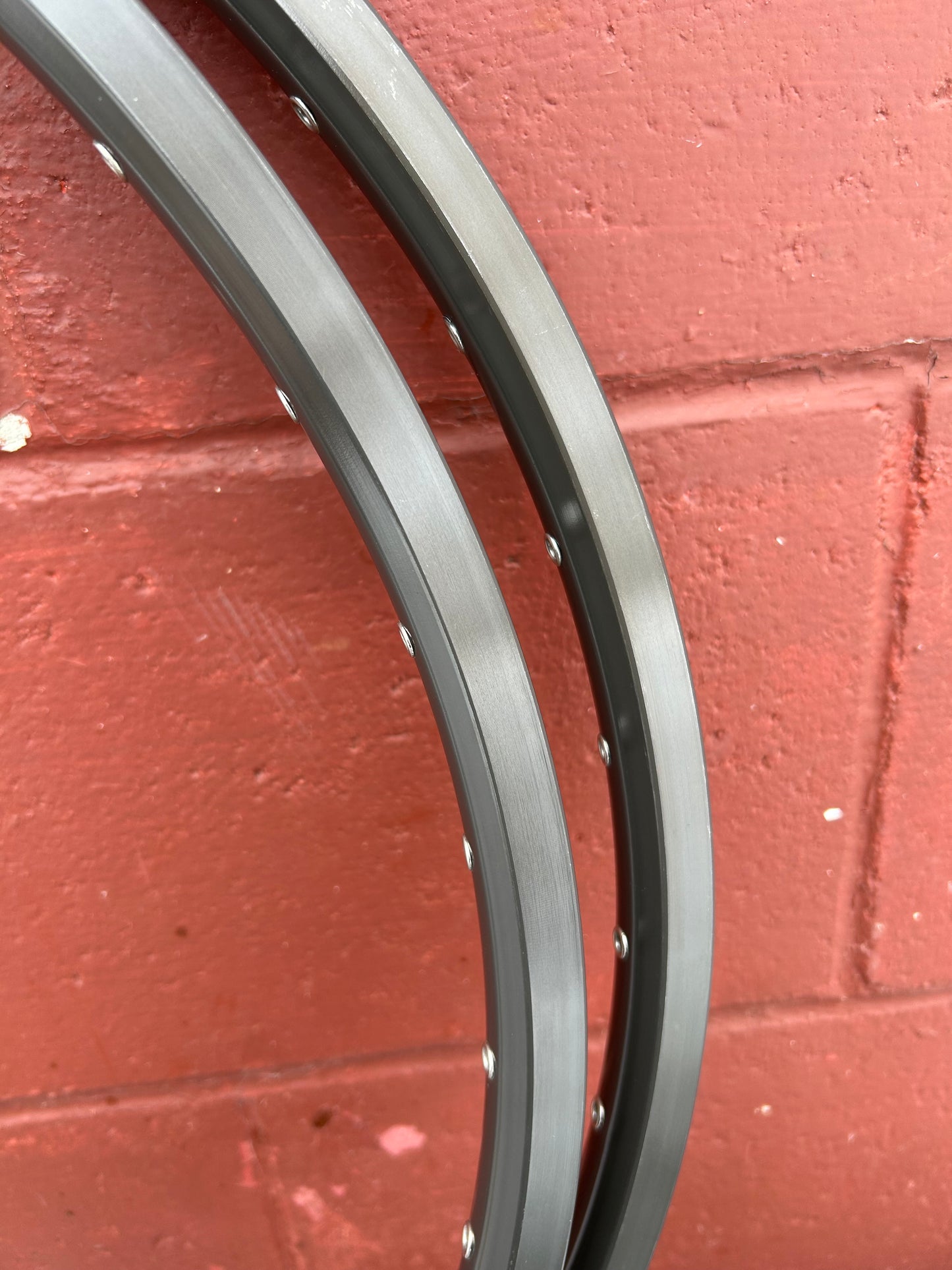 Mavic 117 SUP CD Cermaic 36 Hole 26 Inch Rims Set of 2 NOS