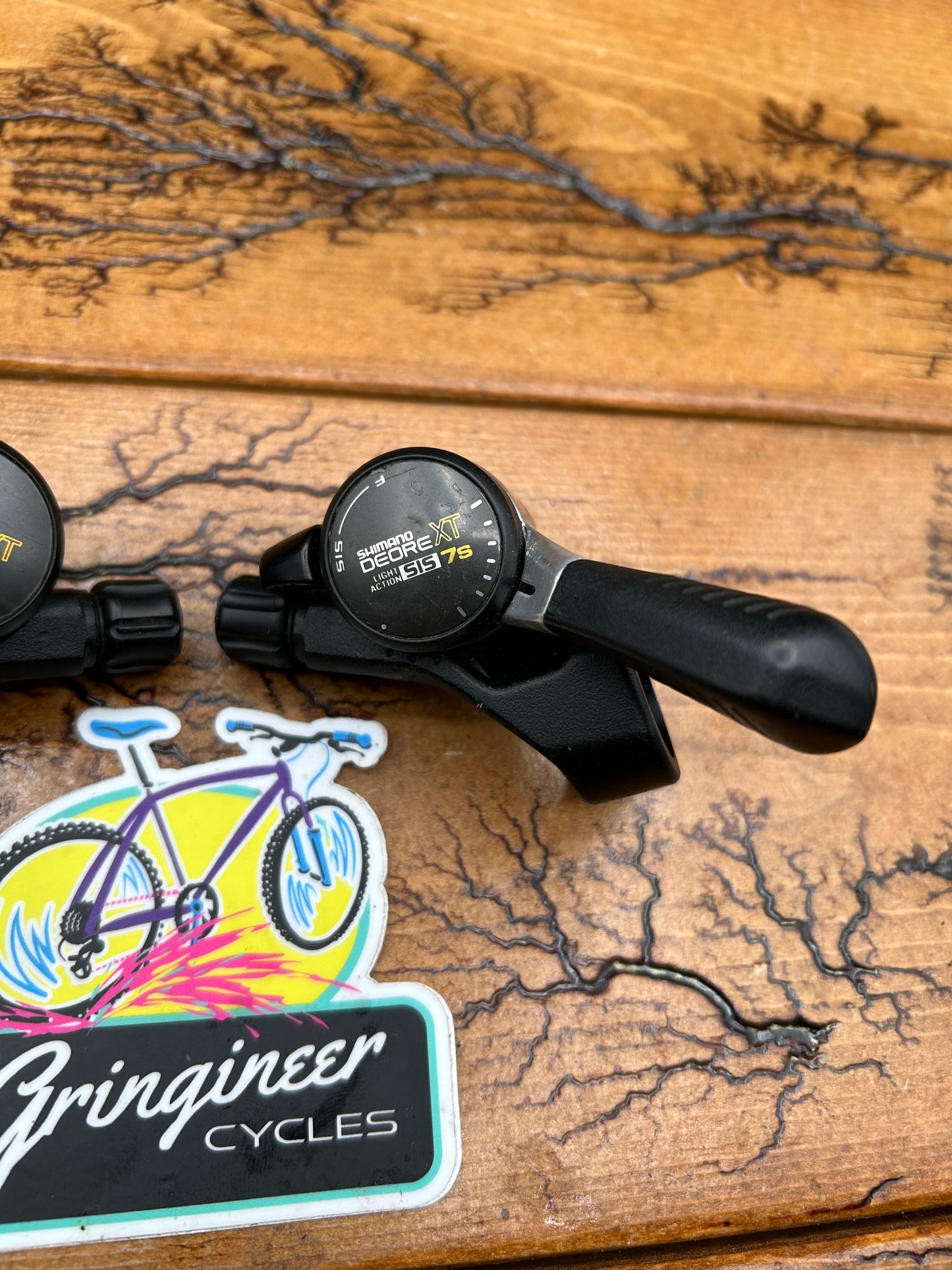 Shimano Deore XT SL-M732 7 Speed Thumb Shifters