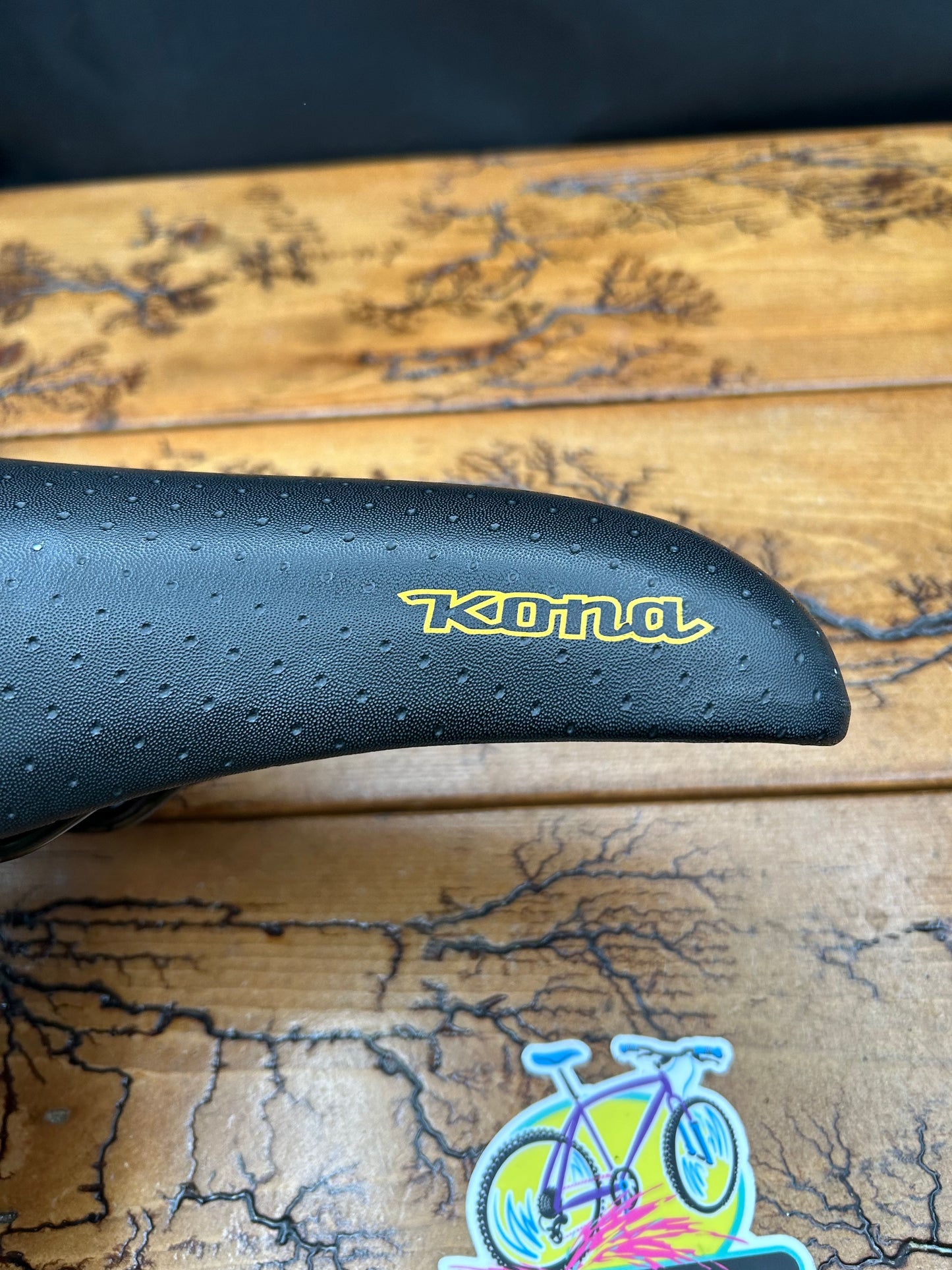Kona Cruiser Saddle