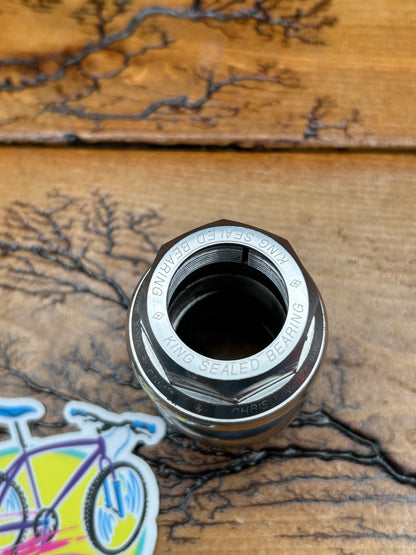 Chris King 1 Inch Silver No Logo GripNut Threaded Headset