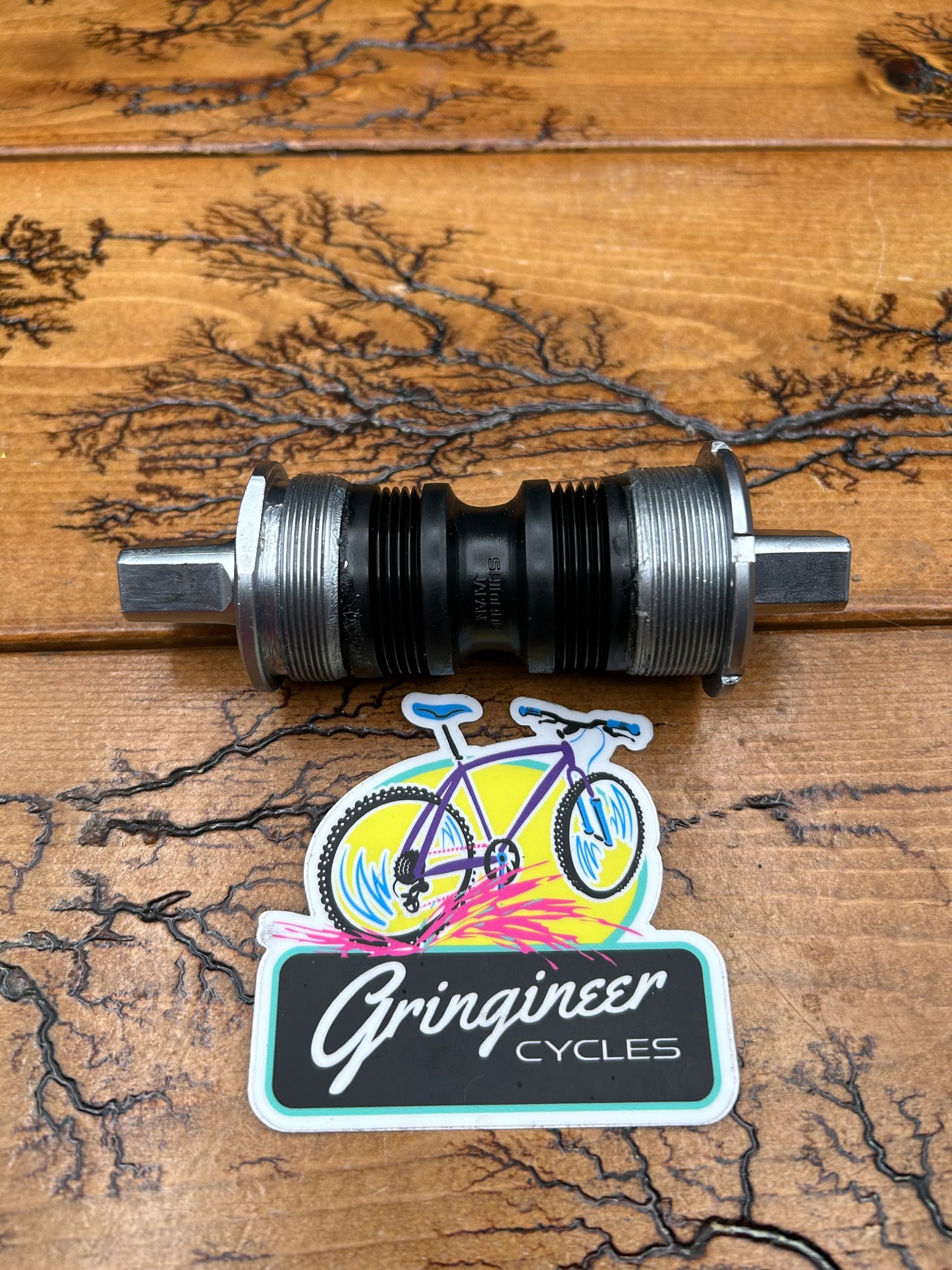 Shimano 70x122.5mm Italian Threaded Square Taper Bottom Bracket