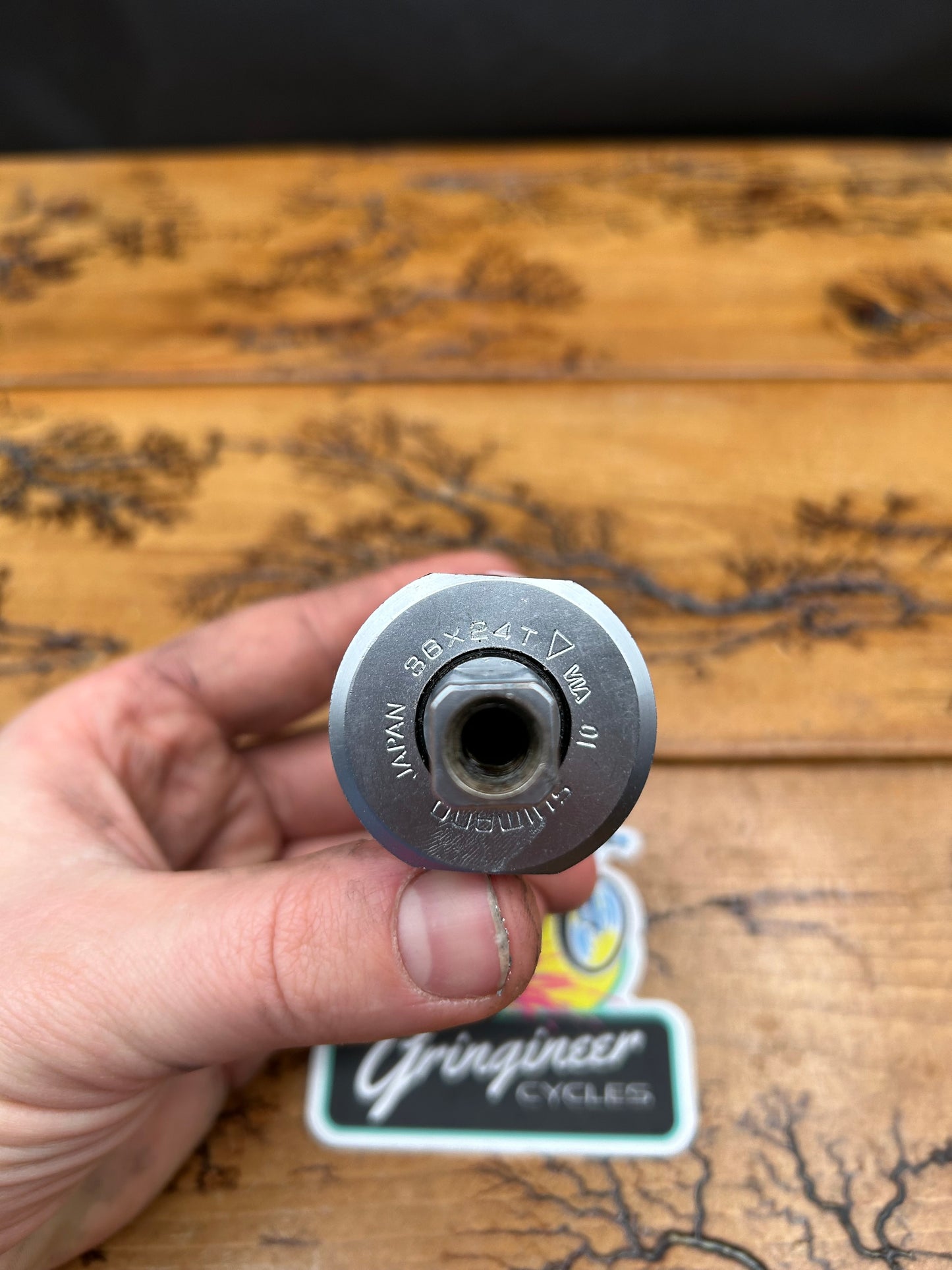 Shimano 70x122.5mm Italian Threaded Square Taper Bottom Bracket