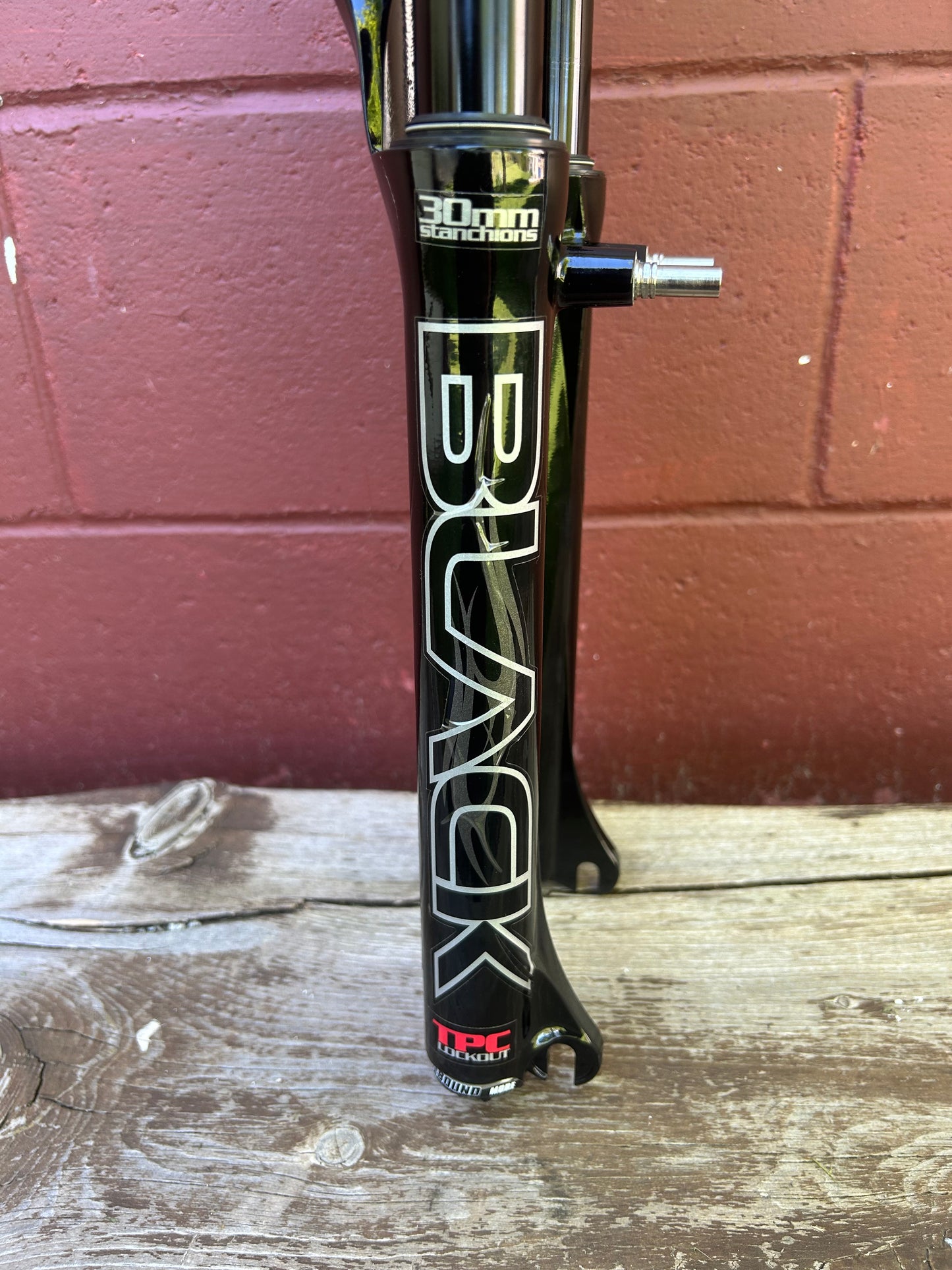 Manitou Black Platium Air 100mm Rim / Disc QR 26 Inch Suspension Fork NOS