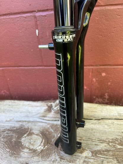 Manitou Black Platium Air 100mm Rim / Disc QR 26 Inch Suspension Fork NOS