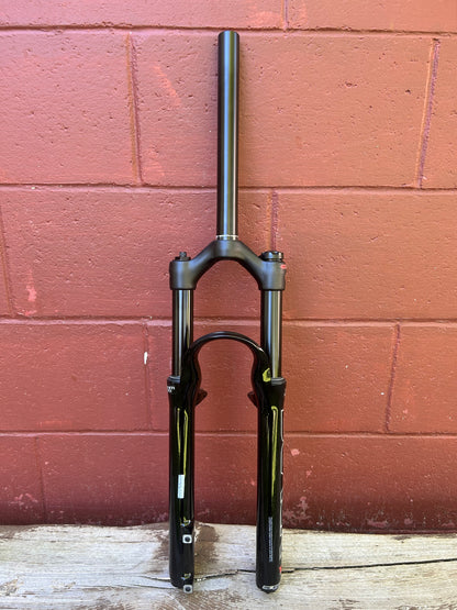 Manitou Black Platium Air 100mm Rim / Disc QR 26 Inch Suspension Fork NOS