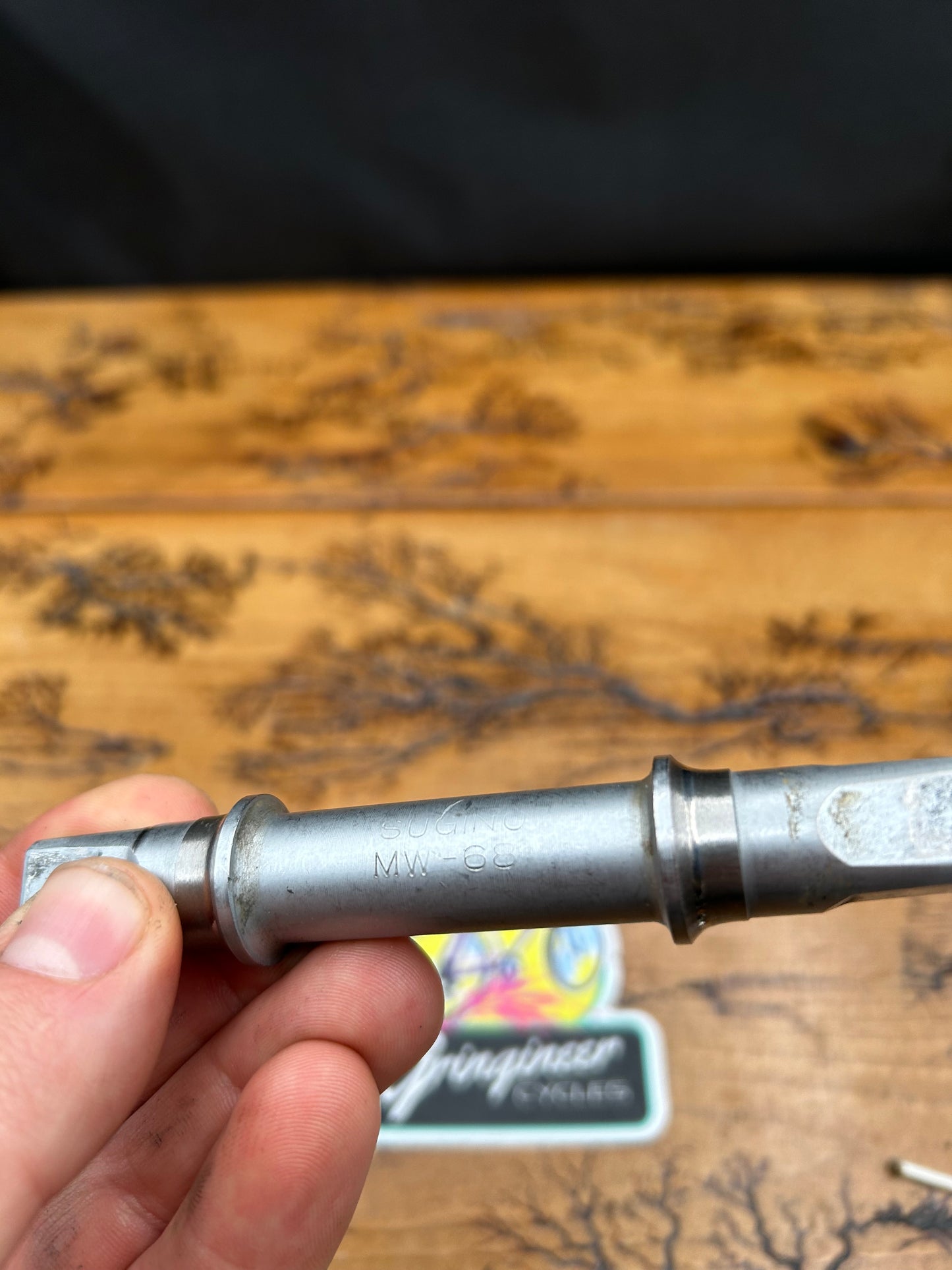 Sugino MW-68 114mm Square Taper Bottom Bracket Spindle