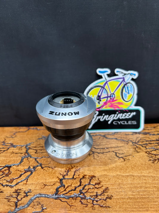 Zunow YST 780N 1 1/8 Inch Threaded Headset NOS