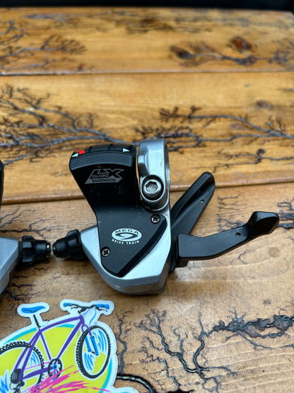 Shimano Deore LX SL-M570 Silver and Black Shifter Set
