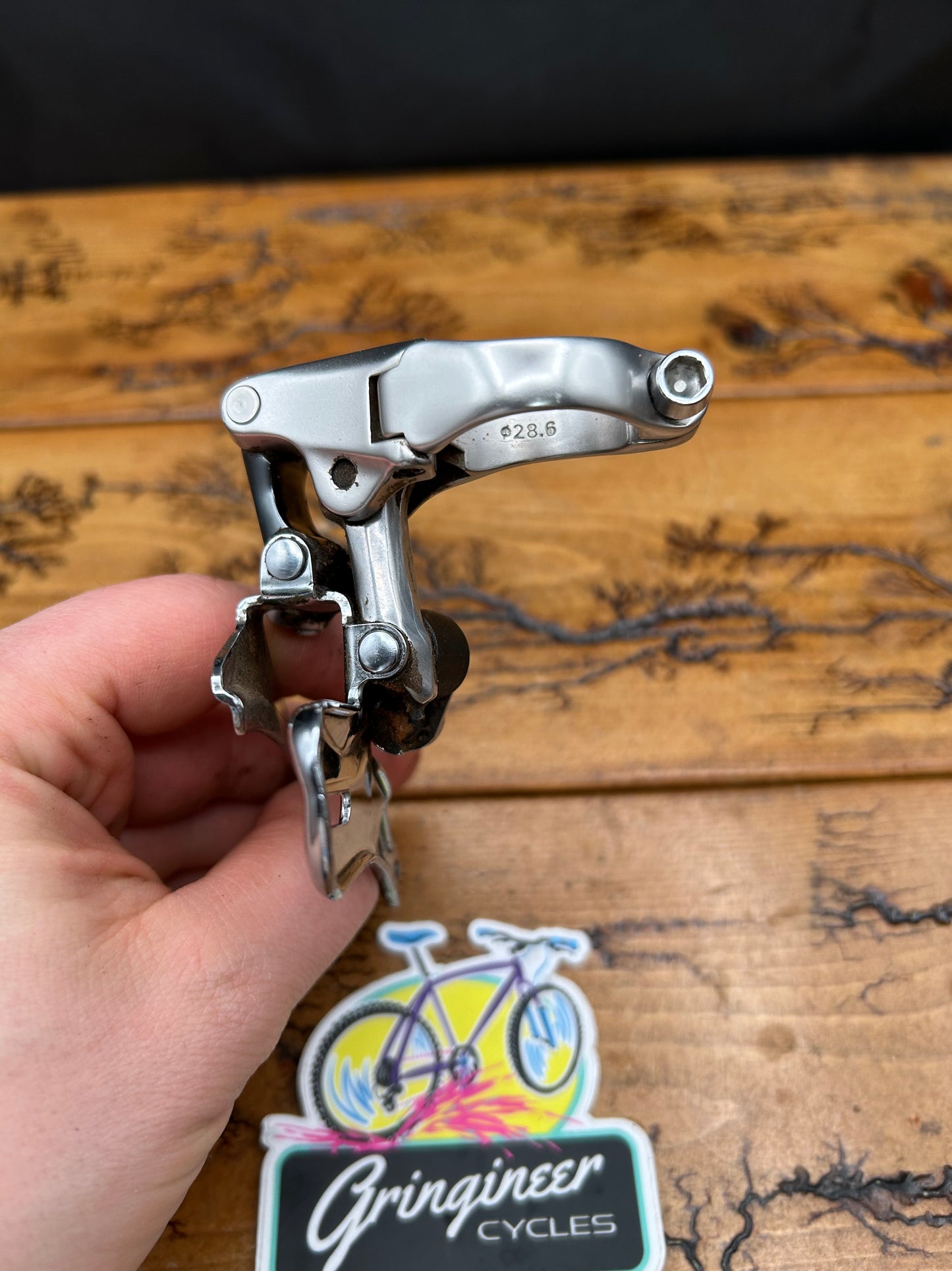 Shimano XTR FD-M901 28.6mm Top Pull Front Derailleur