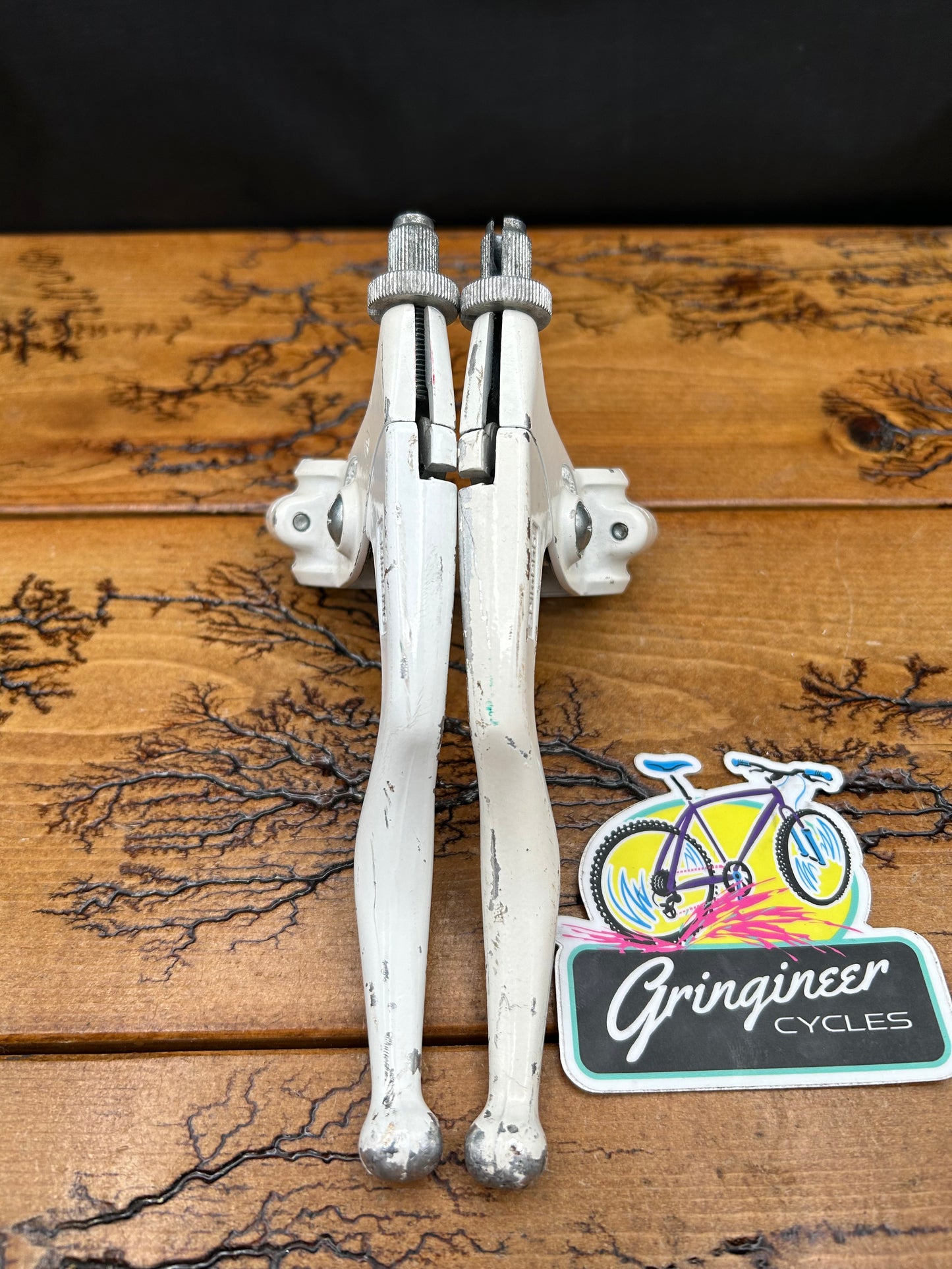Shimano White BL-AT50 Short Pull Brake Levers