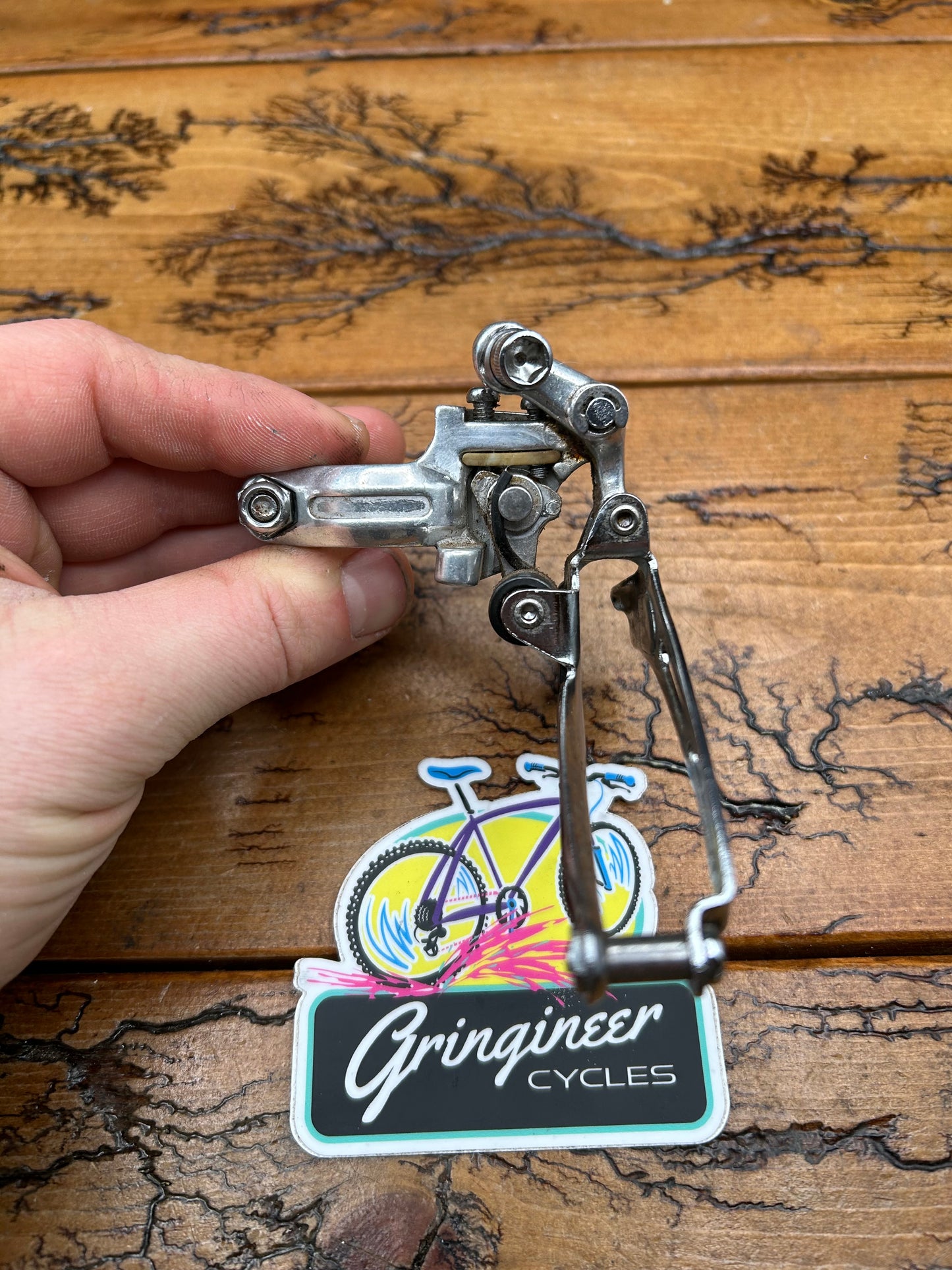 Shimano 600 Arabesque 28.6mm Clamp On Front Derailleur Bottom Pull