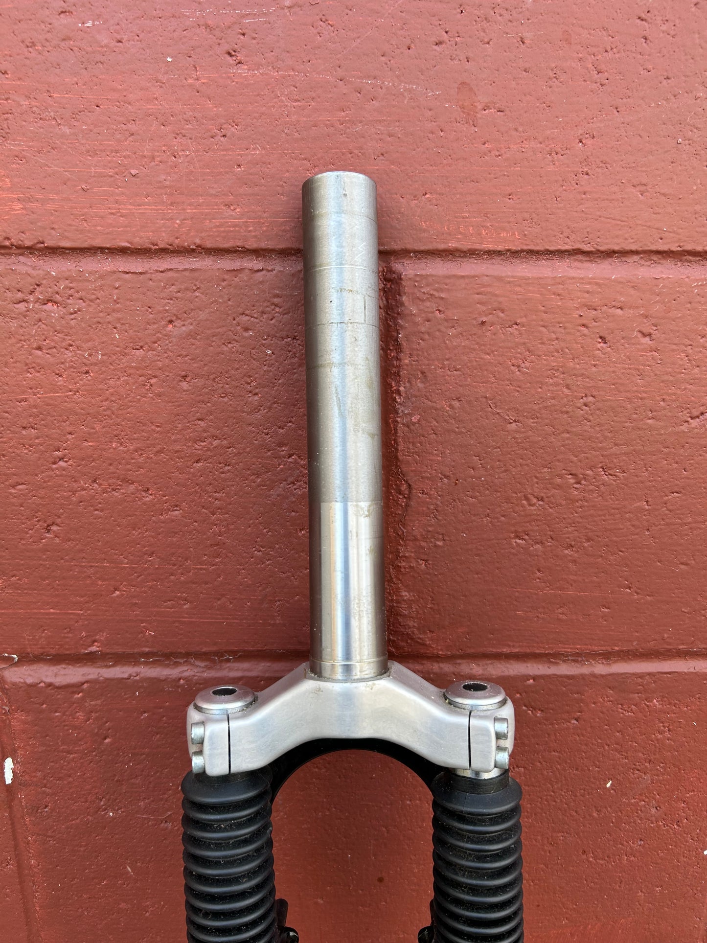 Rock Shox Mag 10 26" 1 1/4 Threadless Suspension Fork