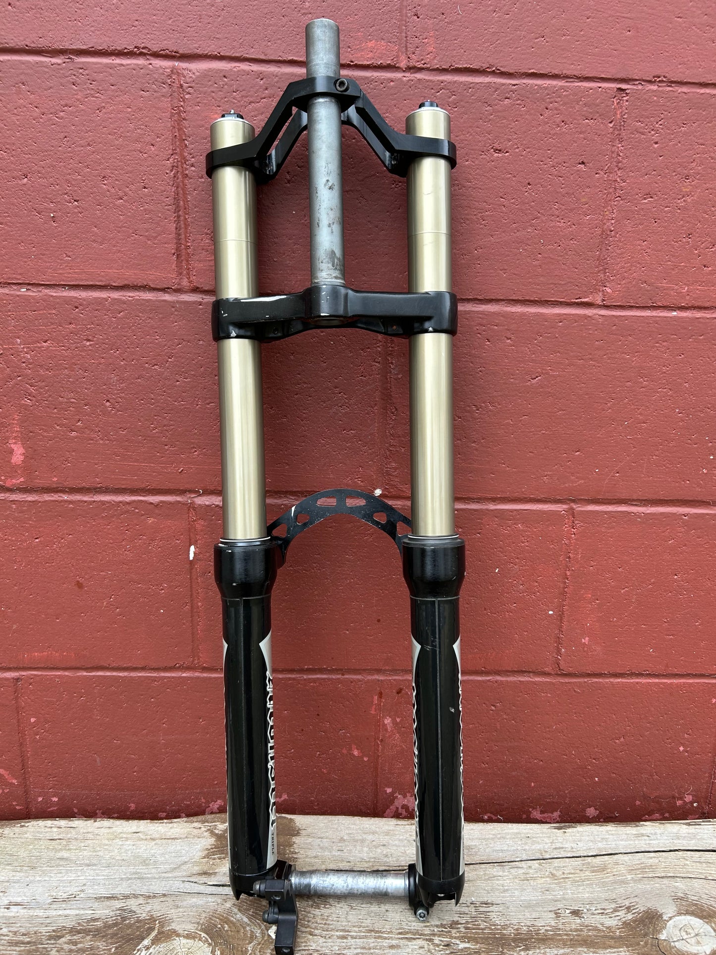 Marzocchi Bomber Monster Triple 2002 26" Suspension Fork
