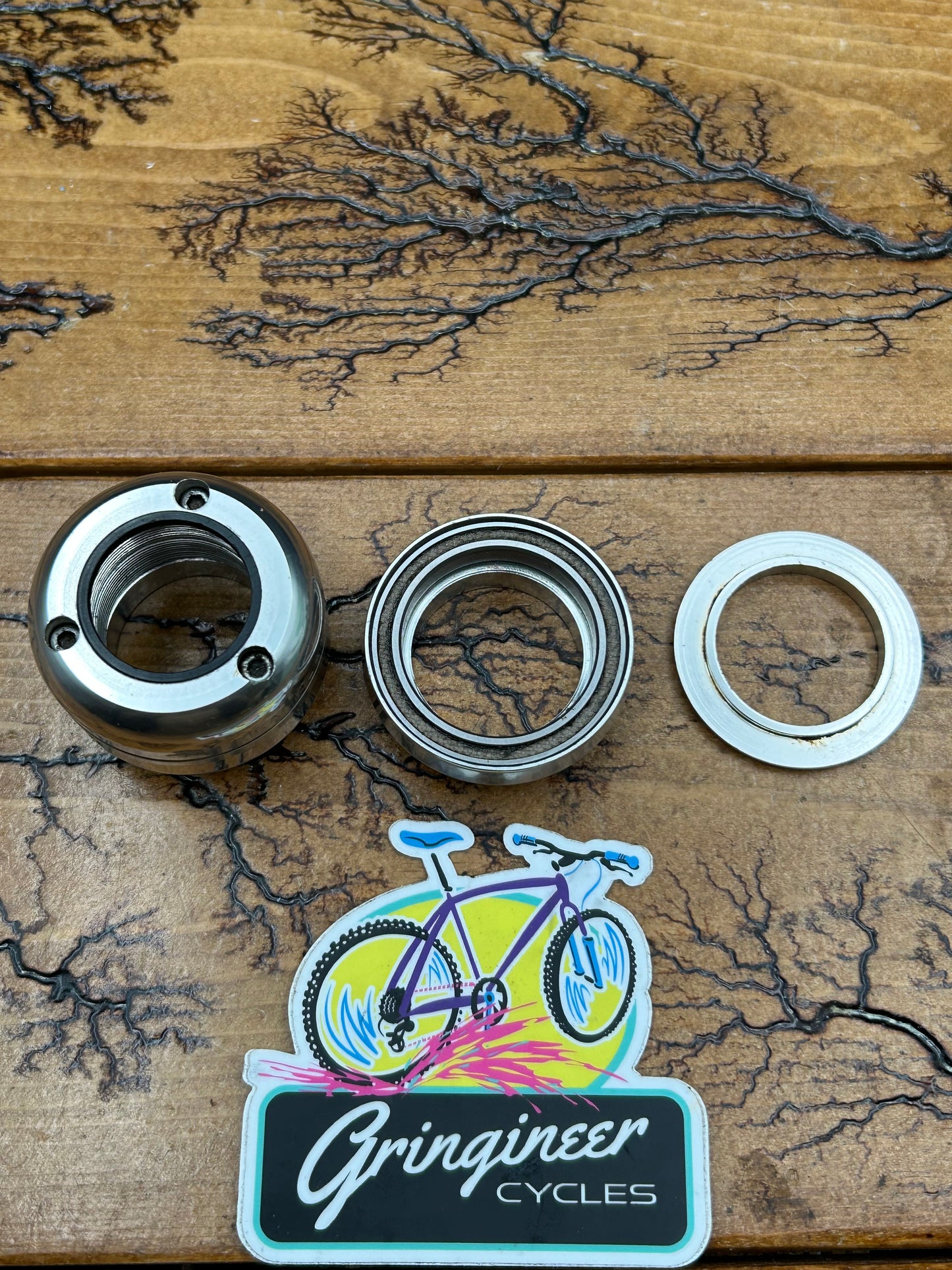 American Classic Equipment 1 1/8 Threaded Tri Lock Headset