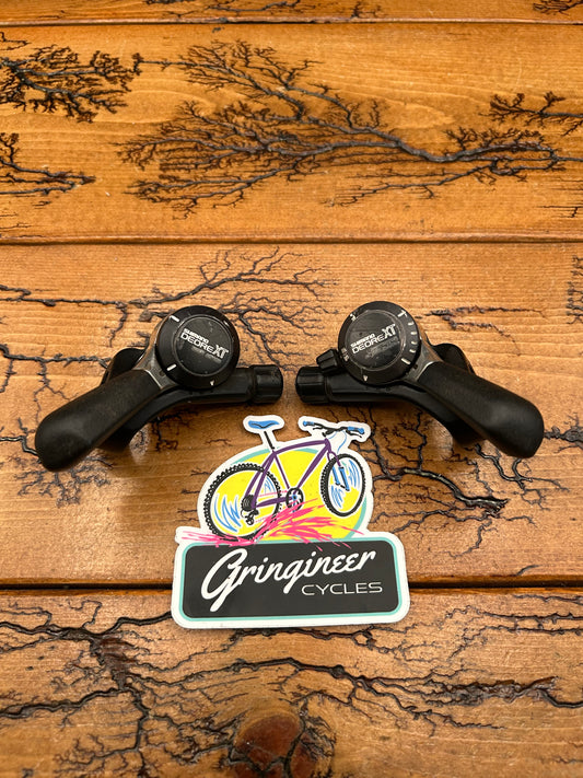 Shimano Deore XT SL-M730 3x6 Thumb Shifter Set
