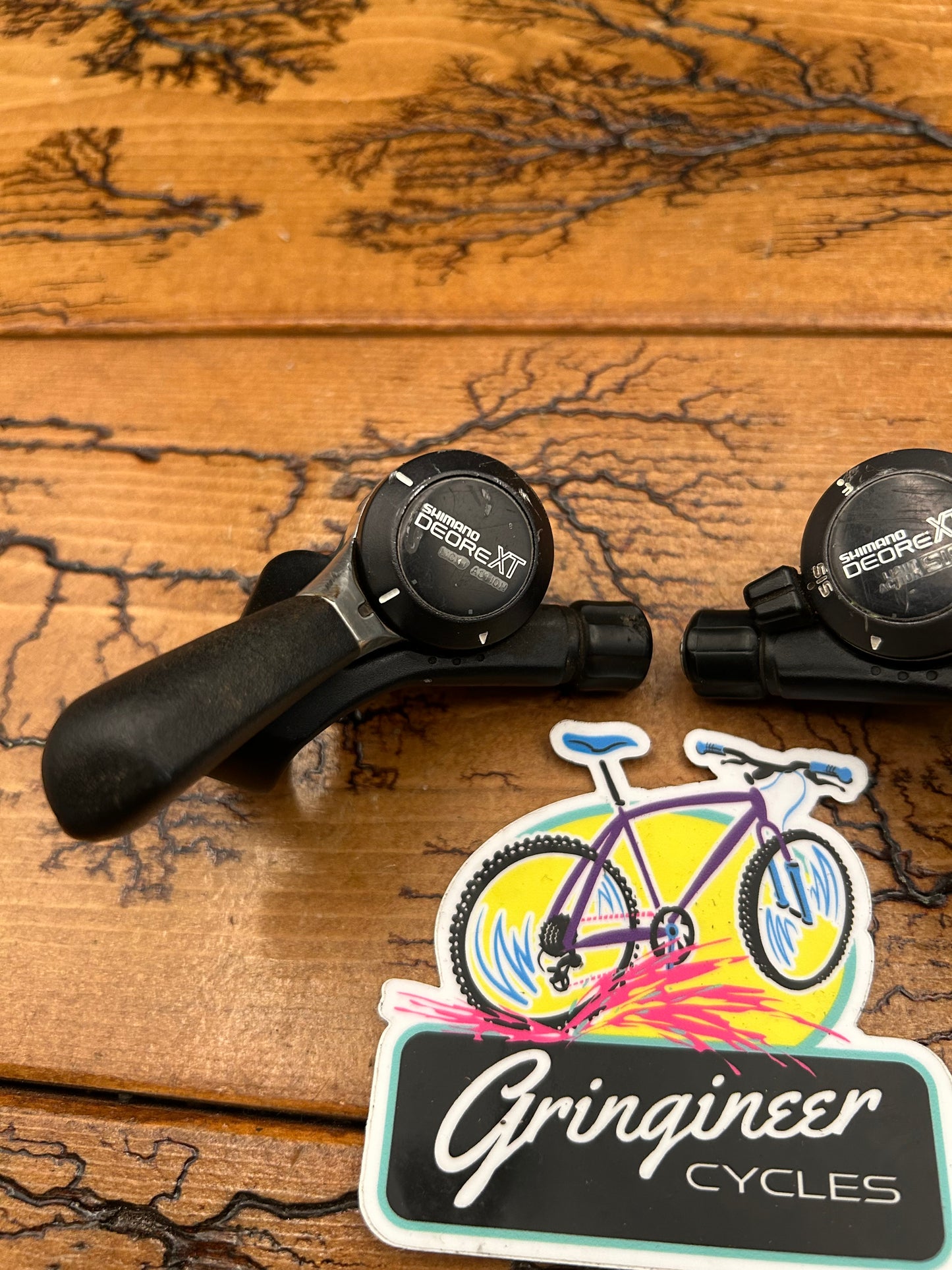 Shimano Deore XT SL-M730 3x6 Thumb Shifter Set