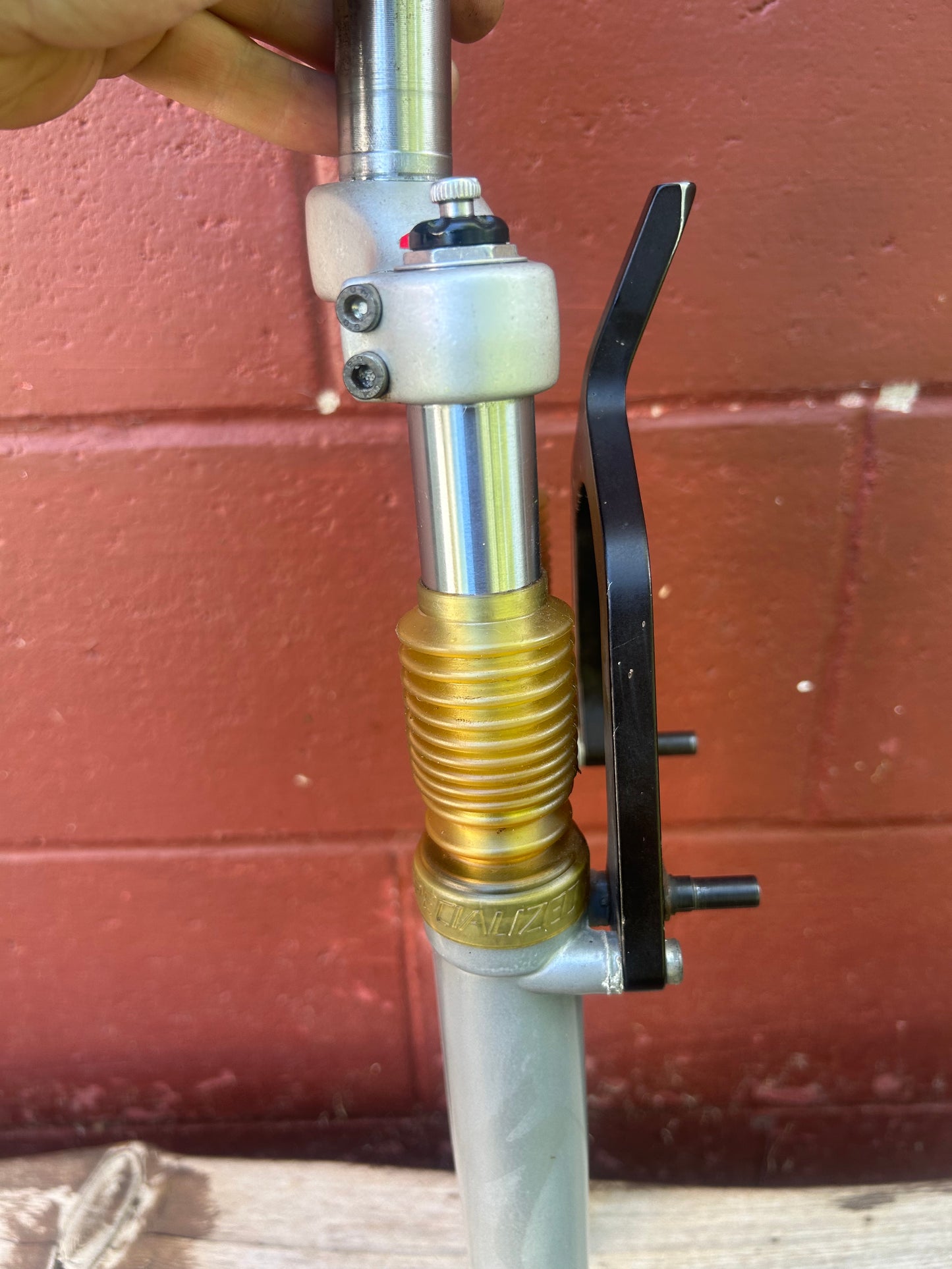Specialized Future Shock FS 1 Inch Threaded 26" Suspension Fork