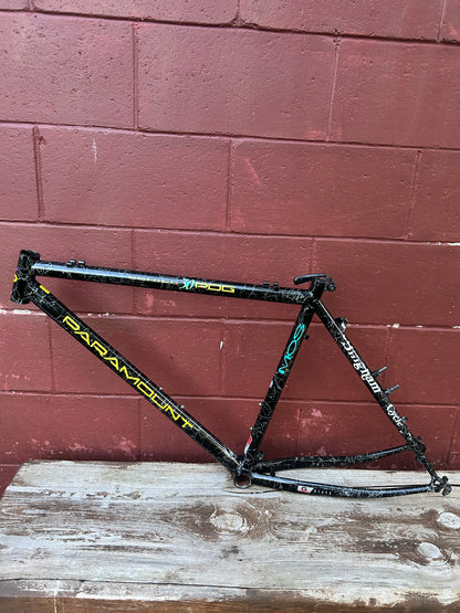 1992 19" Schwinn Paramount Series 30 PDG Frame
