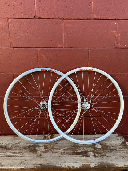 Matrix ISO 3 Shimano Ultegra 6500 700c Wheelset
